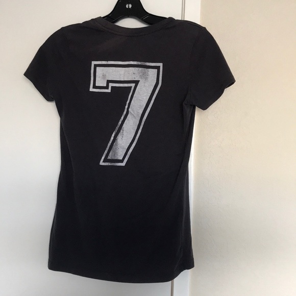 Nice comfy tee - Picture 2 of 2